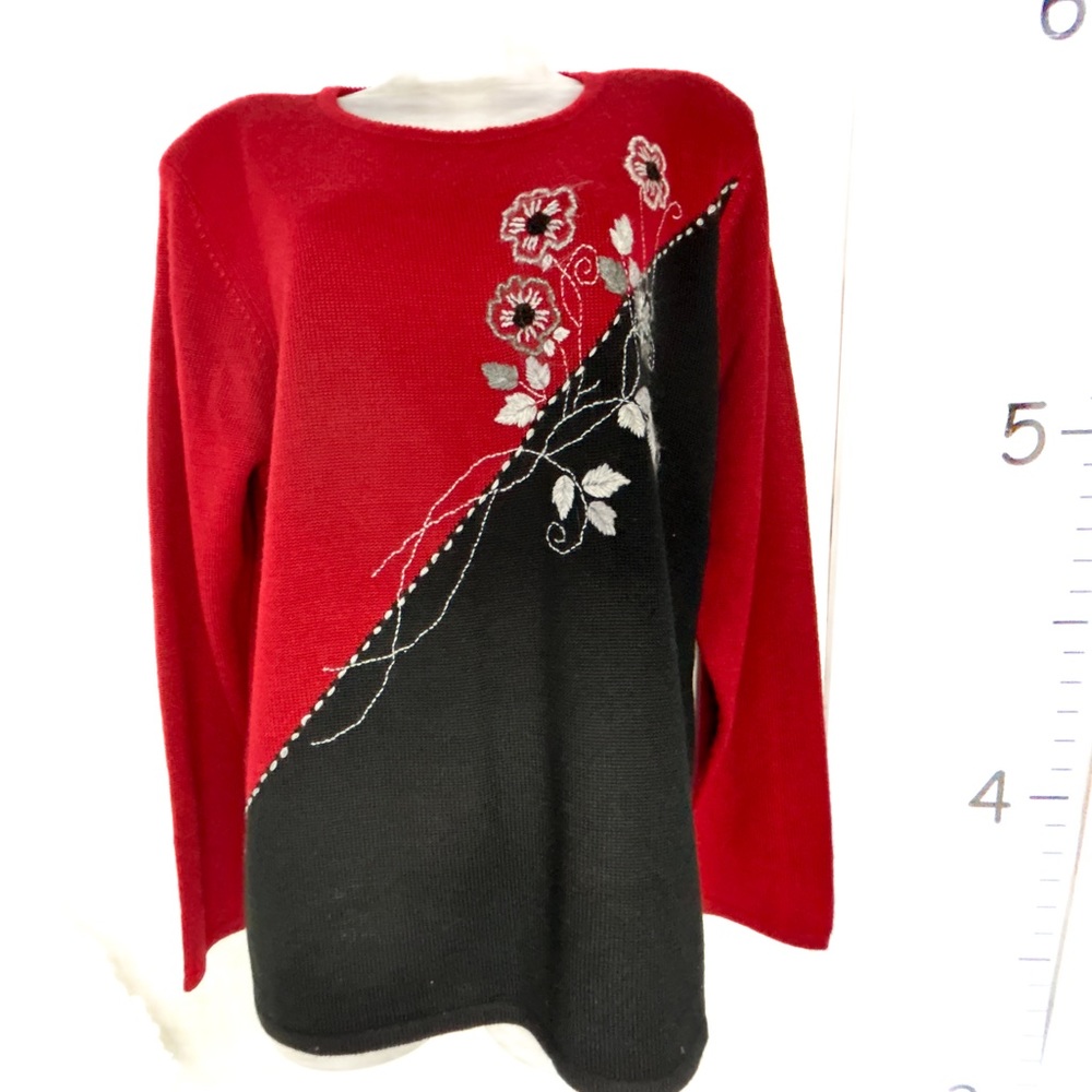 Alfred Dunner Adeline Red Black Colorblock Floral Wool Sweater Large Old Money‎